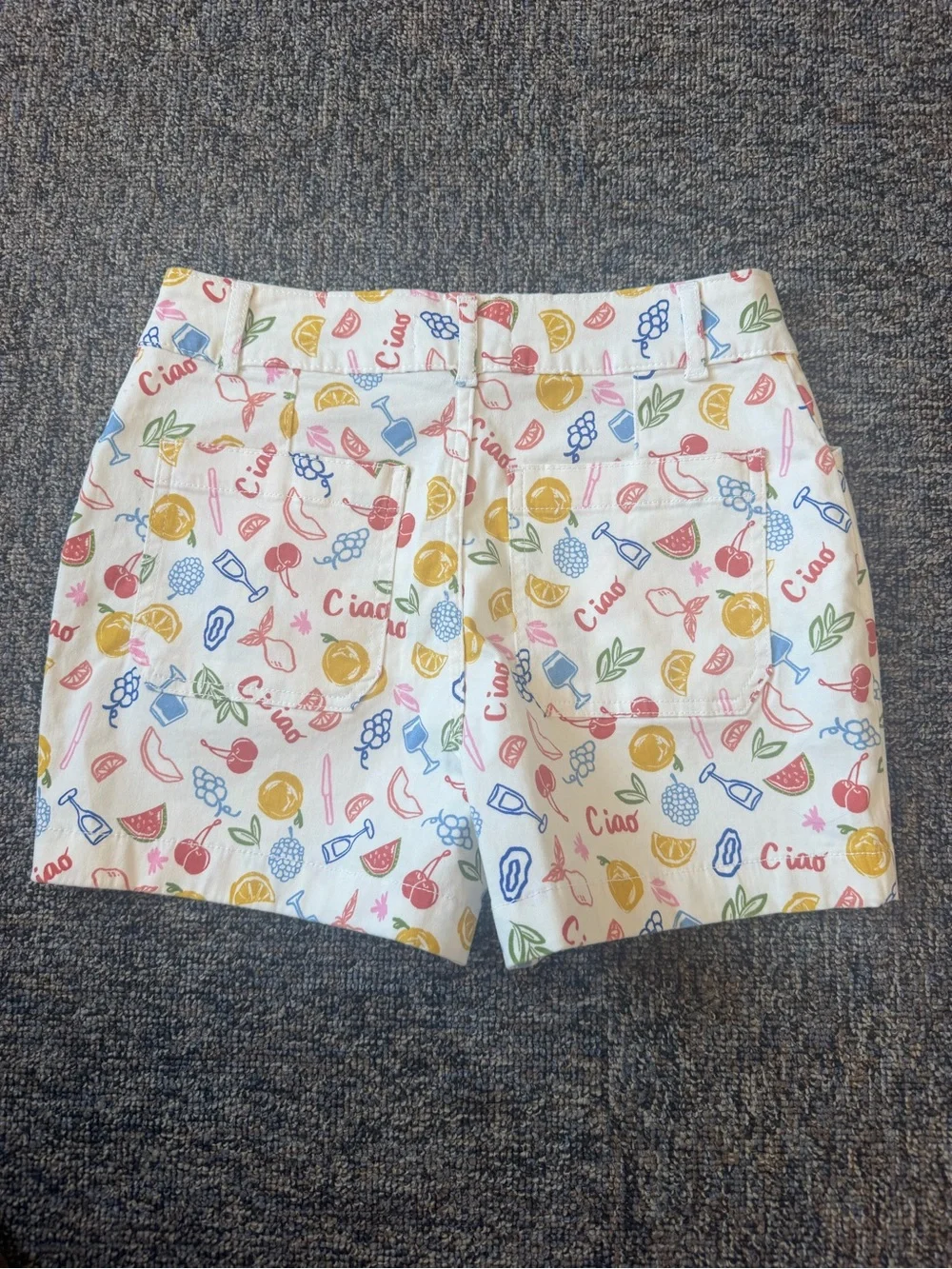 Bagatelle Collection White Fruit-Print Cotton Women’s Chino Shorts Size 6 NWT